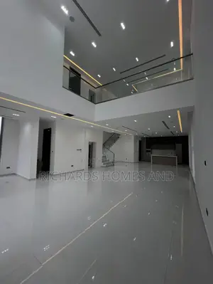 5bdrm Duplex in Old Ikoyi for sale
