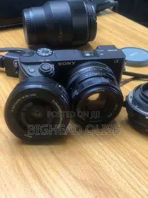 Sony A6400