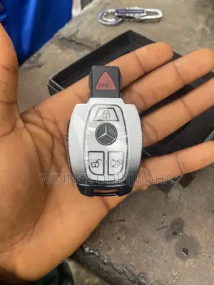 Key Pouch With Case for Benz