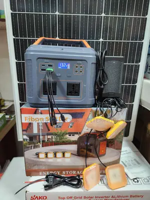 550watts Solar Generator Comes With 150watts Panel,4bulbs and Adapter