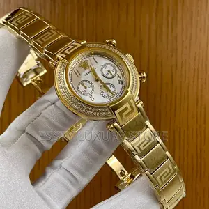 High Quality Luxury Veserace Chain Wristwatches