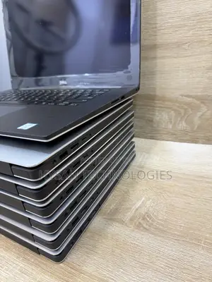 Laptop Dell Precision 5530 16GB Intel Core i7 SSD 512GB