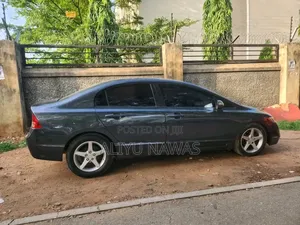 Honda Civic 2008 Gray