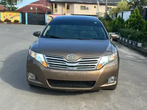 Toyota Venza V6 2010 Brown