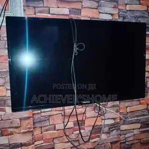 32inches Led Hisense Tv
