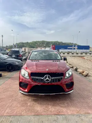 Mercedes-Benz GLE-Class 2016 Red