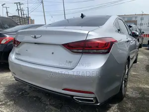 Hyundai Genesis 2015 Silver
