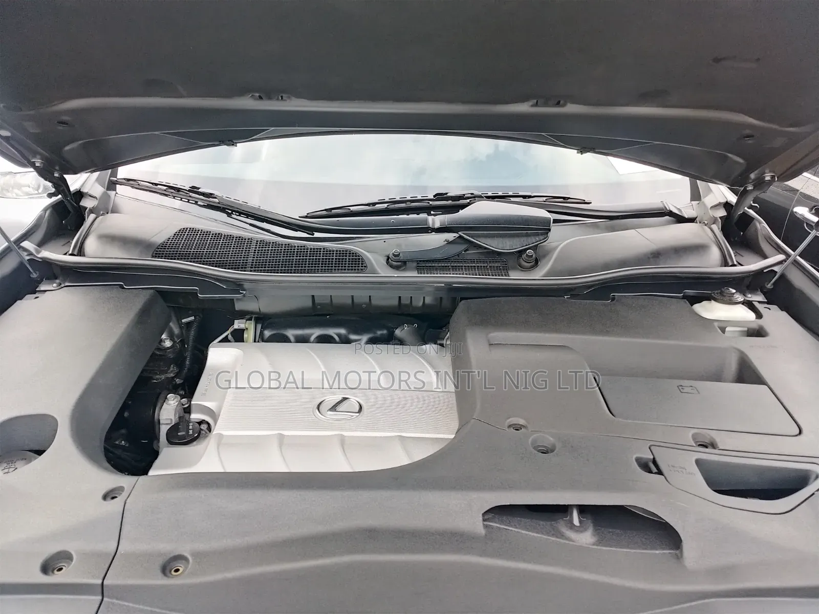 Lexus Rx350. 2014. With Complete Bottom Sensor