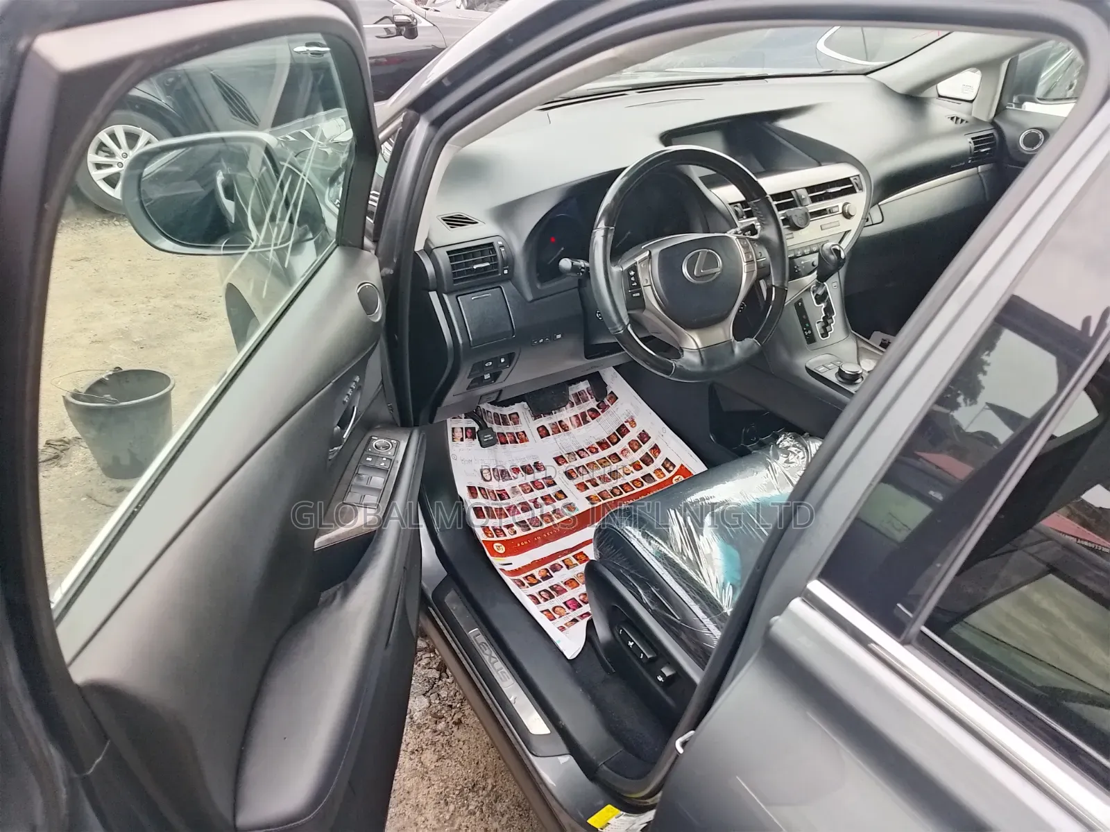 Lexus Rx350. 2014. With Complete Bottom Sensor
