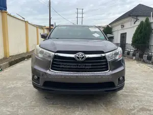 Toyota Highlander Limited V6 4x4 (3.5L 6cyl 6A) 2016 Gray