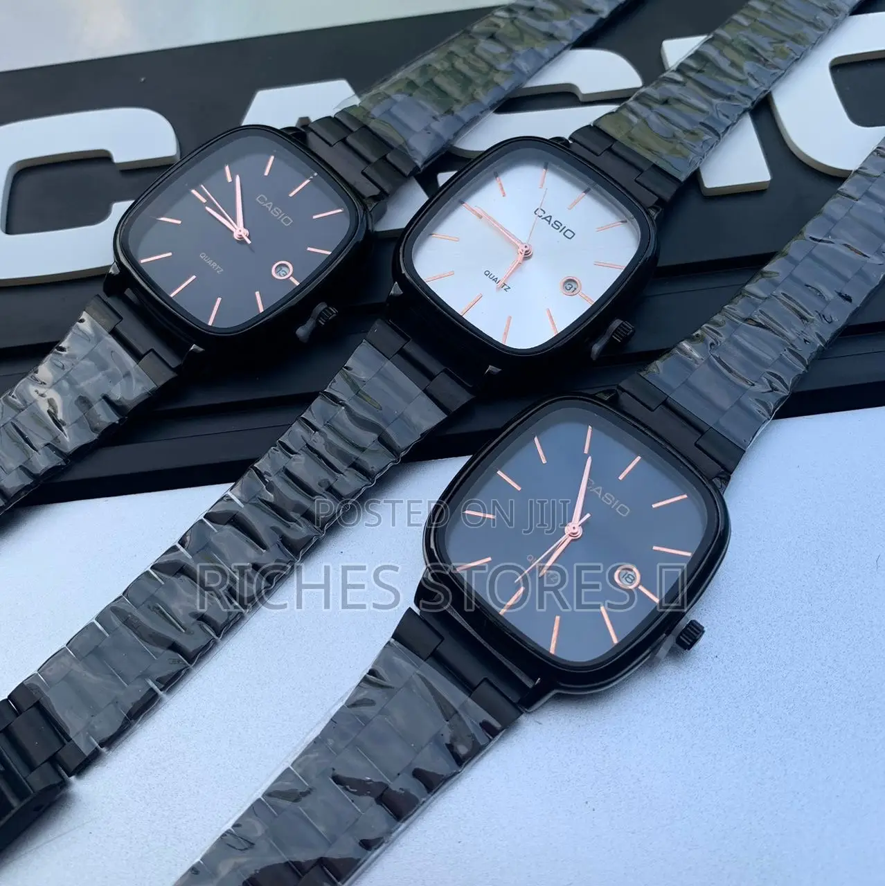 Casio Chain Analog Watch