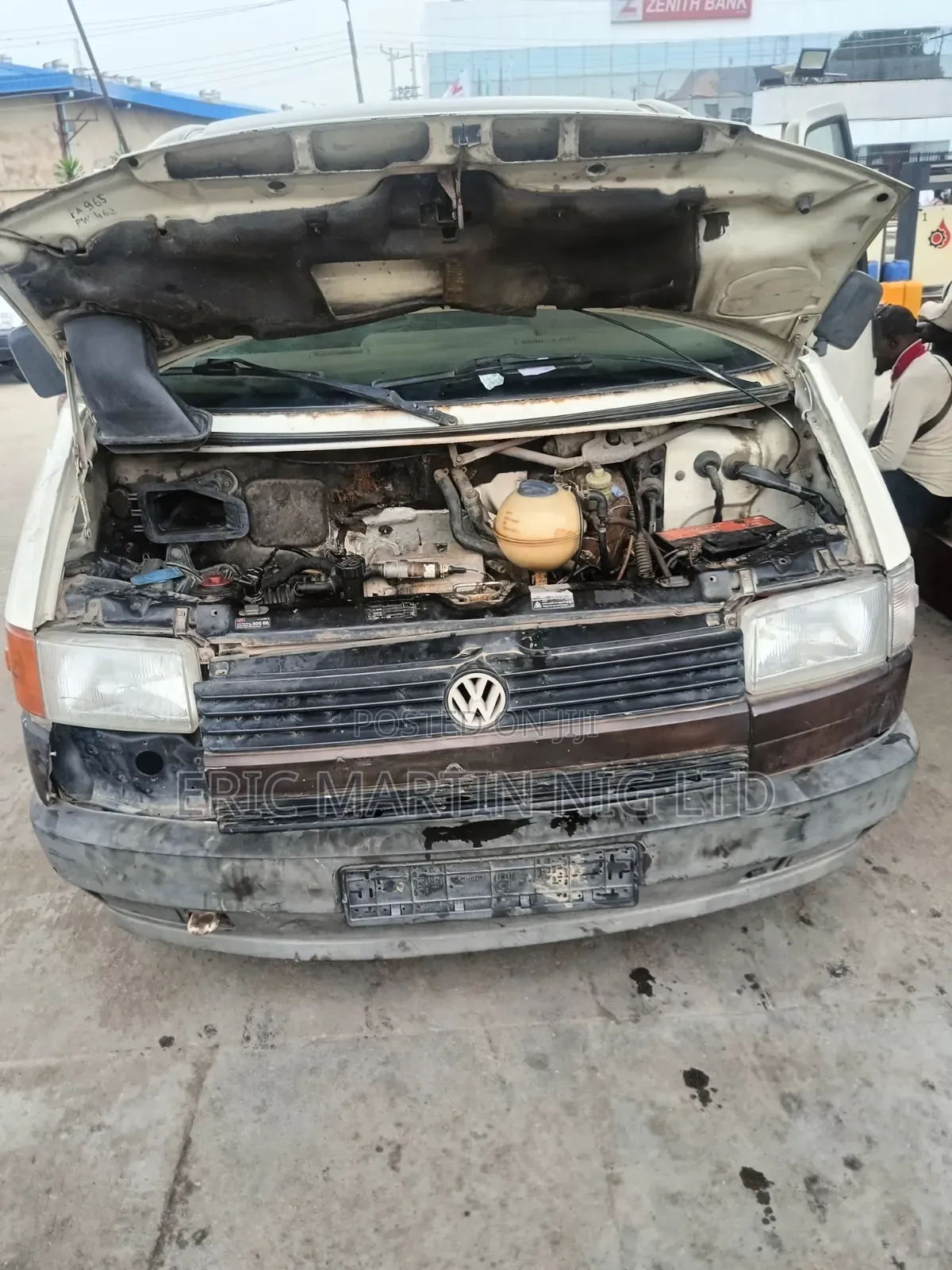 Volkswagen Transporter 2000 White
