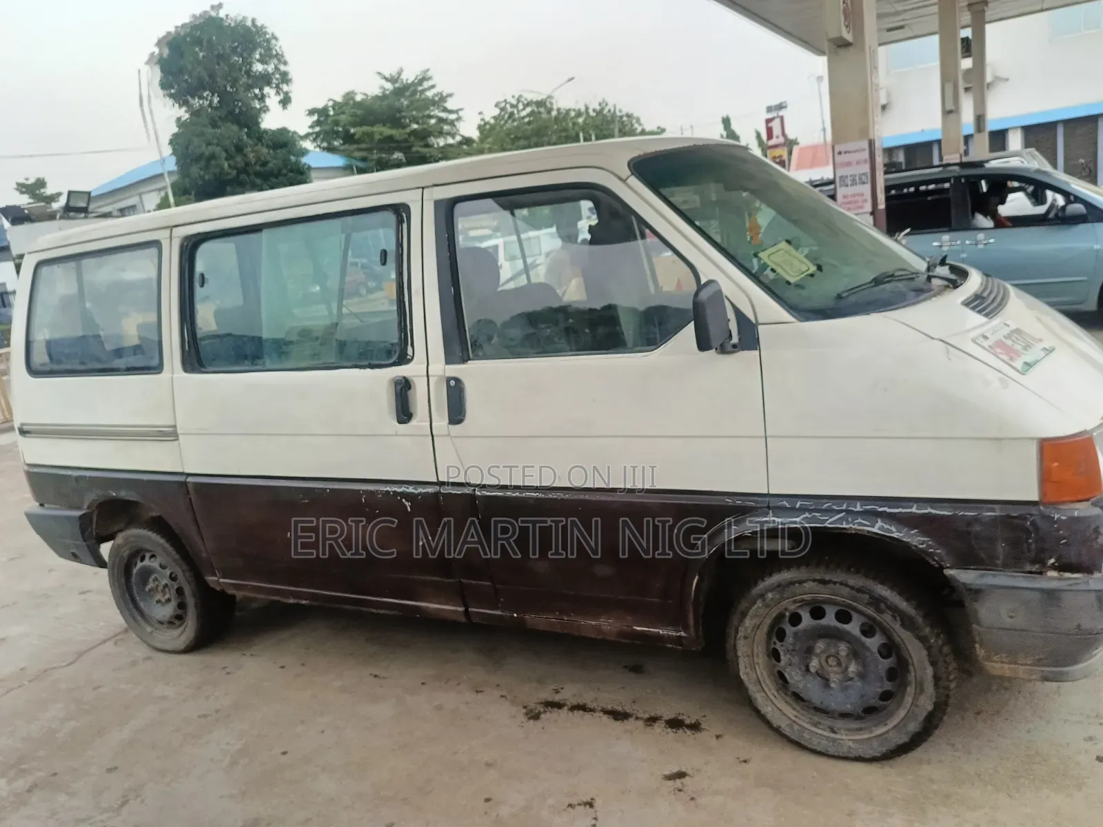 Volkswagen Transporter 2000 White