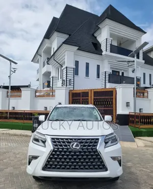 Lexus GX 2019 White