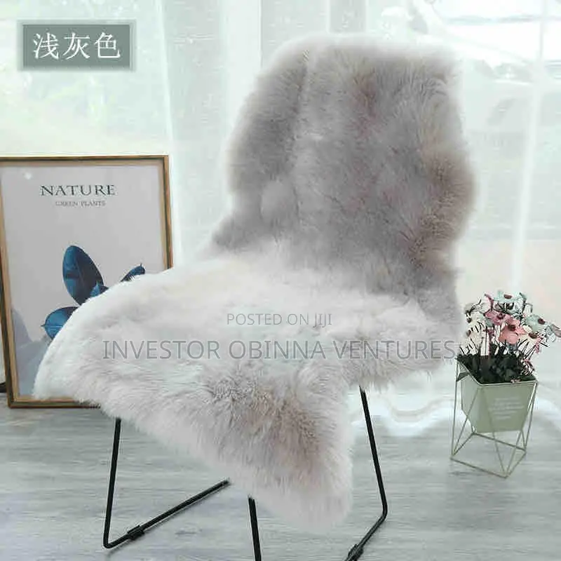 Fur Rug- 60cm by 100cm