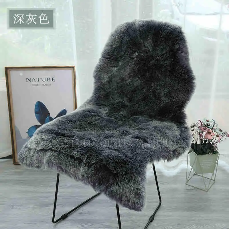 Fur Rug- 60cm by 100cm