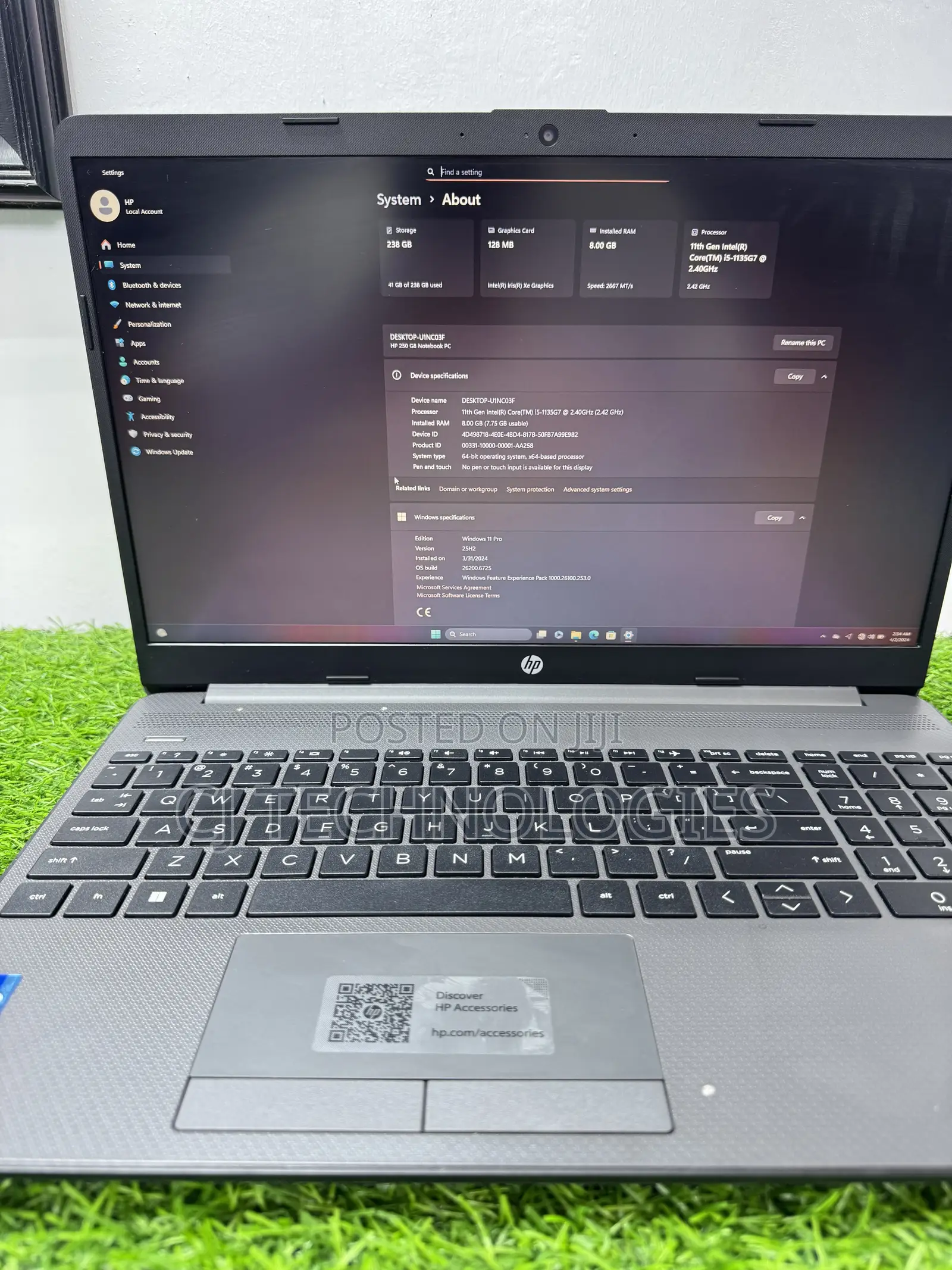 Laptop HP 250 G10 8GB Intel Core i5 SSD 256GB