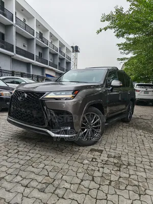 Lexus LX 600 2022 Gray