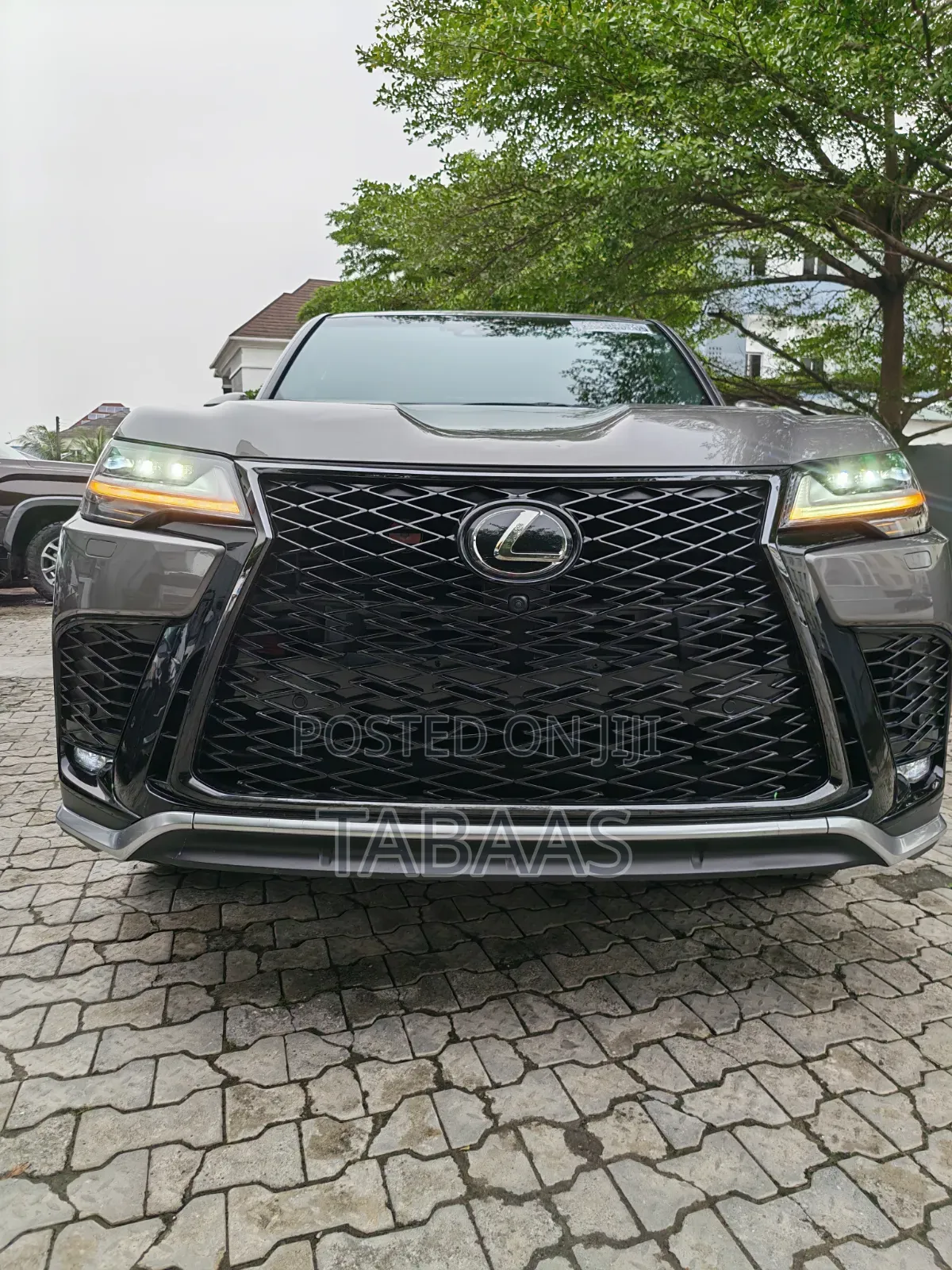 Lexus LX 600 2022 Gray
