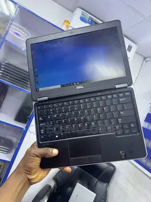 Laptop Dell Latitude E7240 8GB Intel Core i5 SSD 128GB