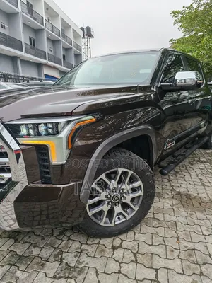 Toyota Tundra 1794 Edition CrewMax 6.5' Bed 2024 Brown