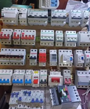 This Is Breaker, We Have Numerous Types of Solar Breakers Available.