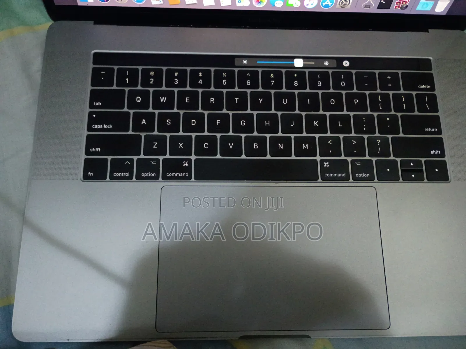 Laptop Apple MacBook Pro 2017 16GB Intel Core i7 SSD 256GB