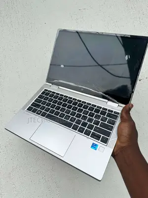 Laptop HP EliteBook 830 G8 16GB Intel Core i7 SSD 512GB