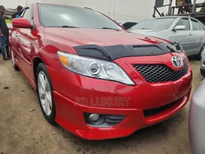 Toyota Camry 2011 Red
