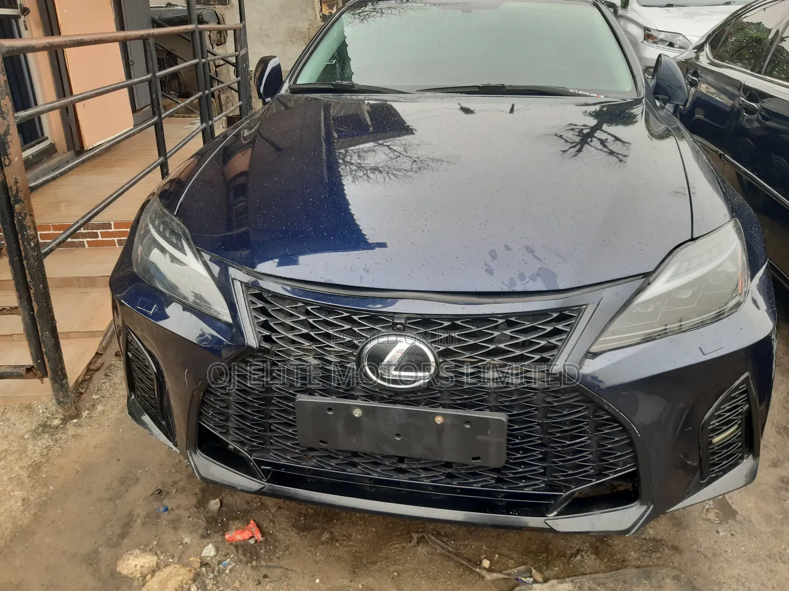 Lexus IS 250 Automatic 2011 Blue