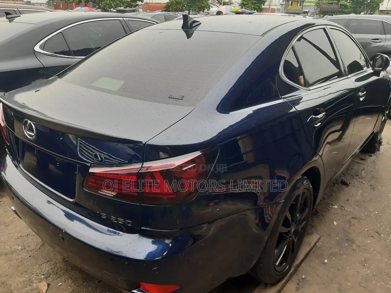 Lexus IS 250 Automatic 2011 Blue