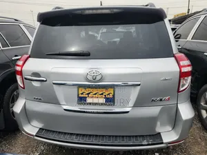 Toyota RAV4 3.5 4x4 2010 Silver