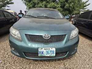 Toyota Corolla LE 4dr Sedan (1.8L 4cyl 4A) 2010 Green