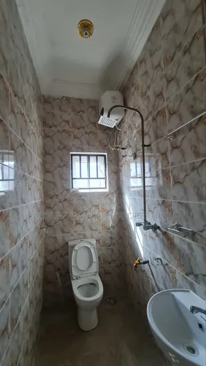 2bdrm Apartment in New Owerri for rent