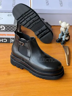 High Quality Shoe