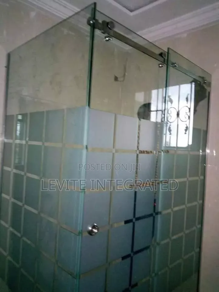 Shower Cubicle