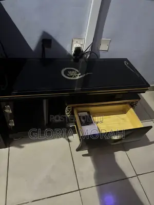 Furniture Side Table