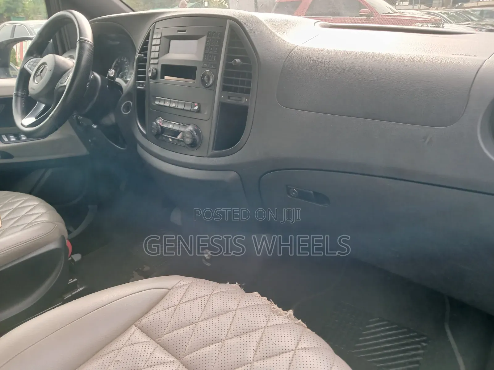 Mercedes-Benz VS680L Maybach 2019 Black