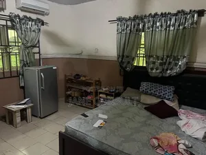 4bdrm Block of Flats in Benin City for sale