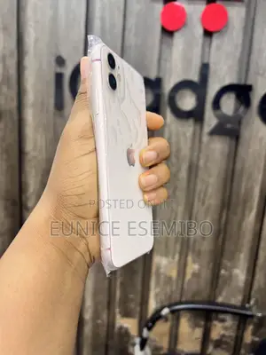 Apple iPhone 11 128 GB White