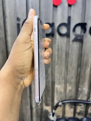 Apple iPhone 11 128 GB White