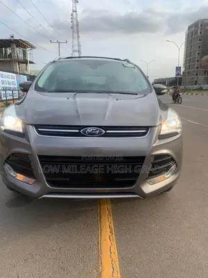 Ford Escape Titanium 4dr SUV (1.6L 4cyl Turbo 6A) 2015 Gray
