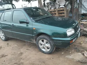 Volkswagen Golf 1998 Blue