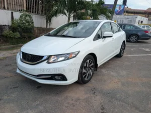 Honda Civic 2013 White