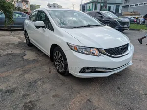 Honda Civic 2013 White