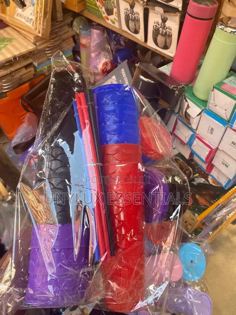 Water Cup With Straw 
(12pcs)