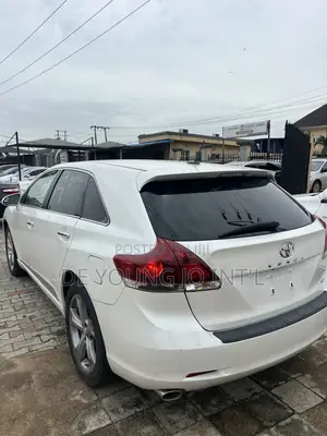 Toyota Venza XLE 2013 White