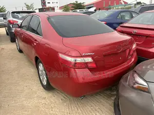 Toyota Camry XLE V6 4dr Sedan (3.5L 6cyl 6AM) 2009 Red