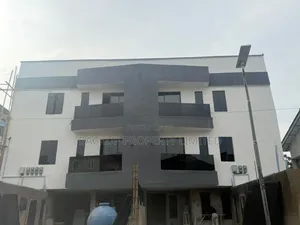 2bdrm Apartment in Onike for sale