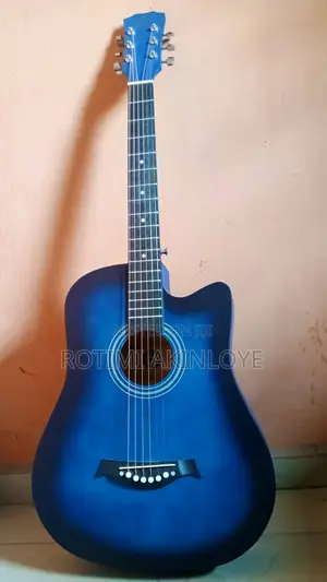 Box Guitar